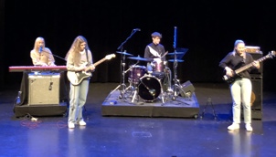 bildet viser band i bandskolen